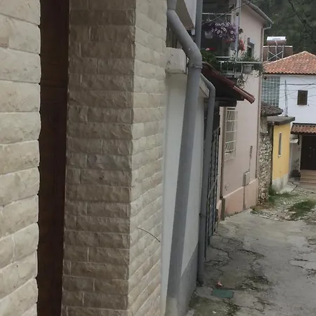 Konukevi Koka 4*