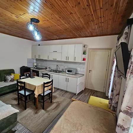 Konukevi Koka 4*